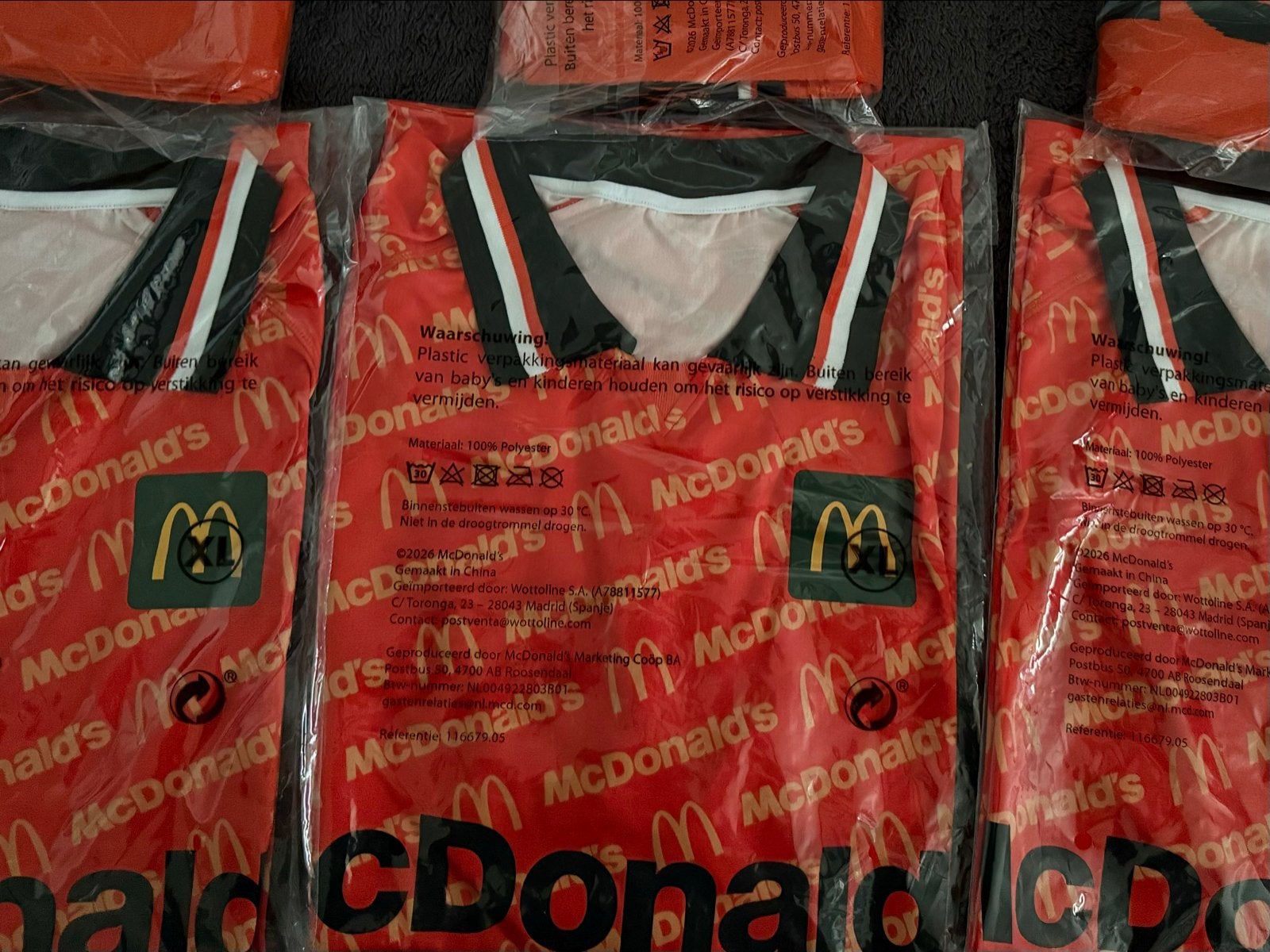 Oranje McDonald's T-shirt XL - Nieuw in verpakking, Ophalen of Verzenden, Nieuw, Maat 56/58 (XL), Oranje