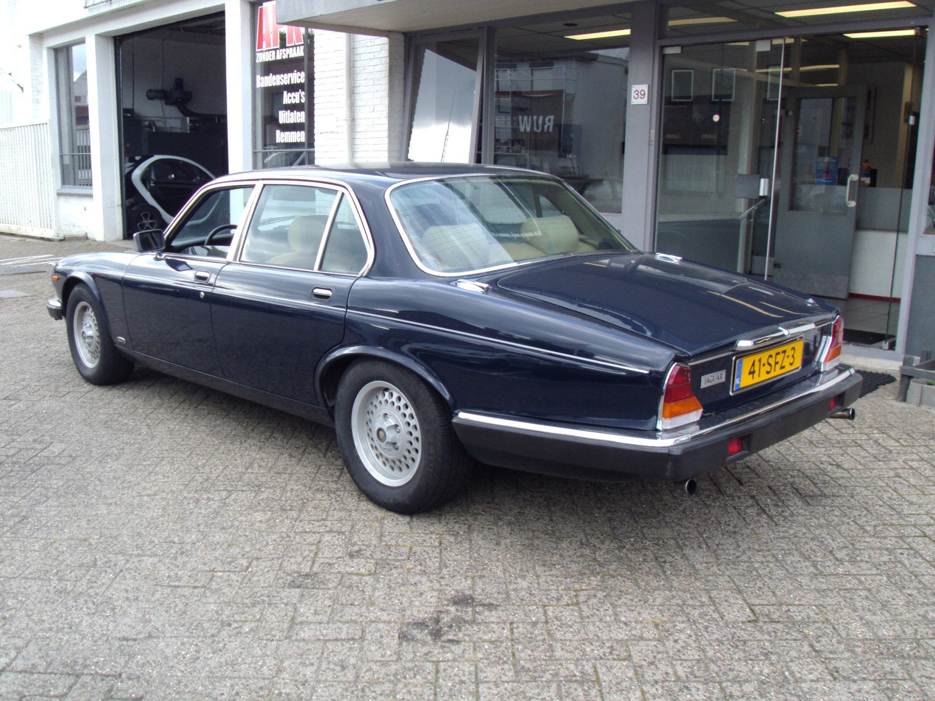 Jaguar XJ 5.3 V12 HE, foto 9