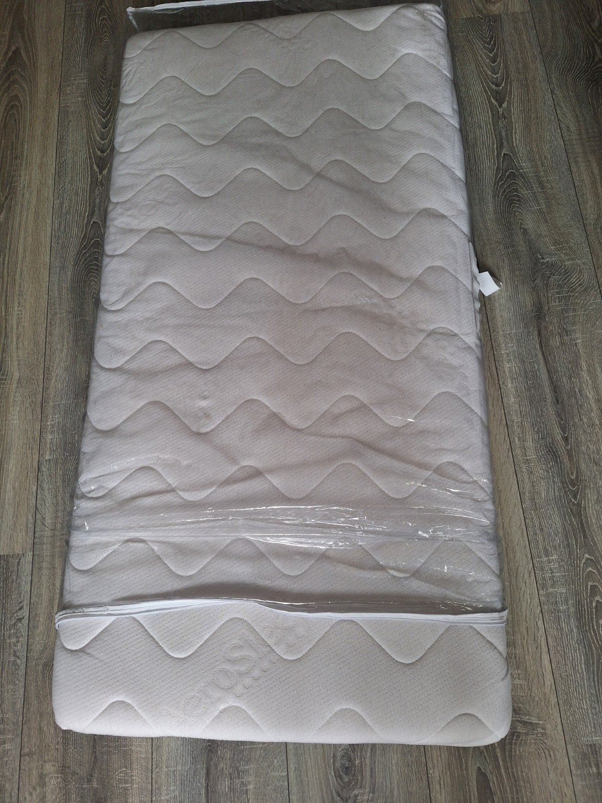 aerosleep matrasje 60x120, Ophalen, Zo goed als nieuw