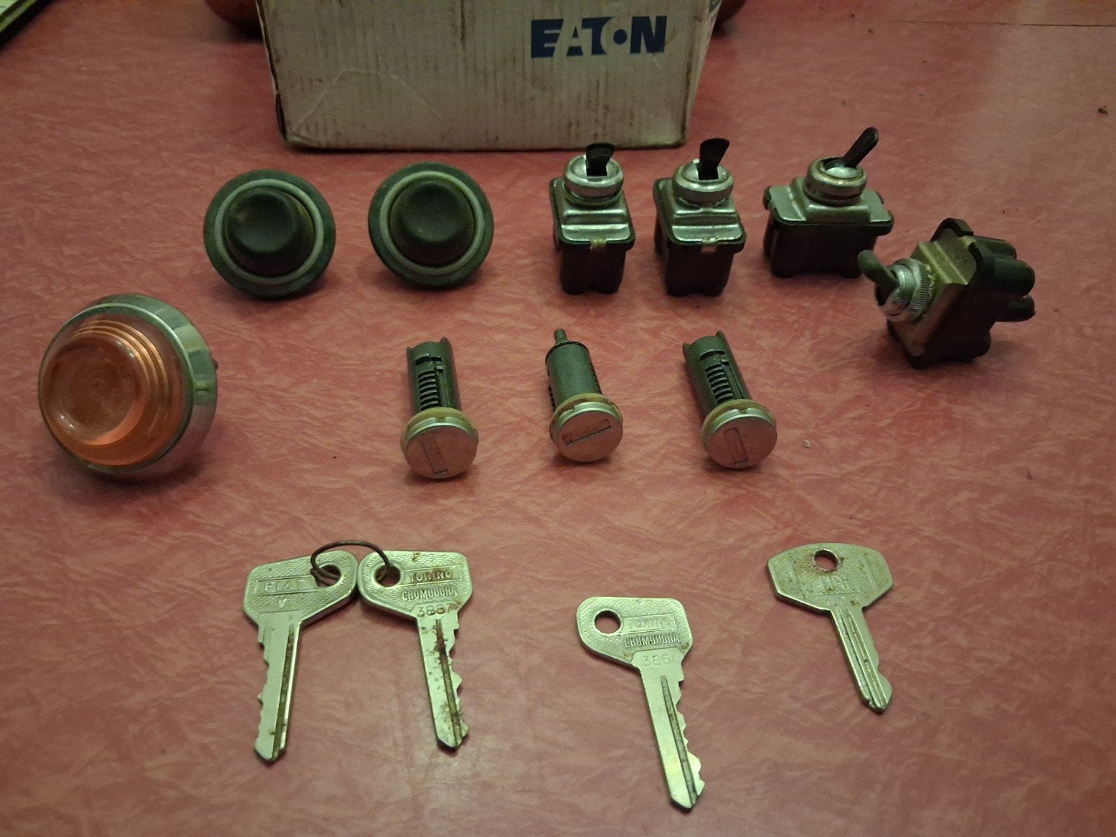 Fiat Oldtimer Onderdelen: Sleutels, Sloten, Knipperlicht, Ophalen of Verzenden, Gebruikt, Fiat