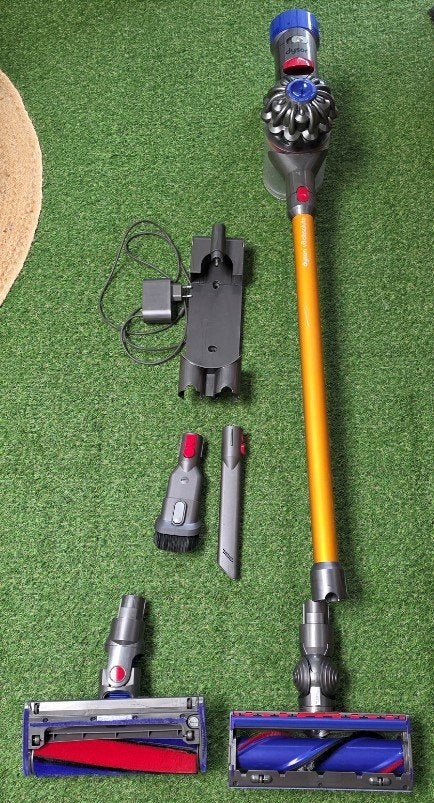 Dyson SV10 V8 steelstofzuiger met Nieuwe Accu een filters, Ophalen