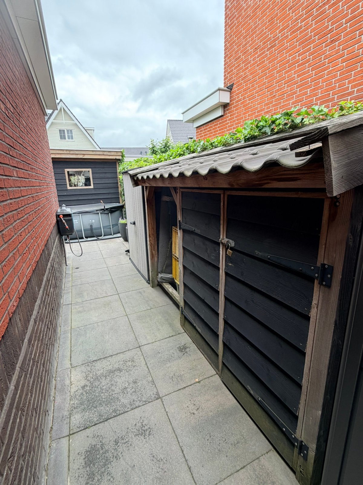 Tuinkast met haardhout vak., Ophalen, Gebruikt, Hout, Overige typen