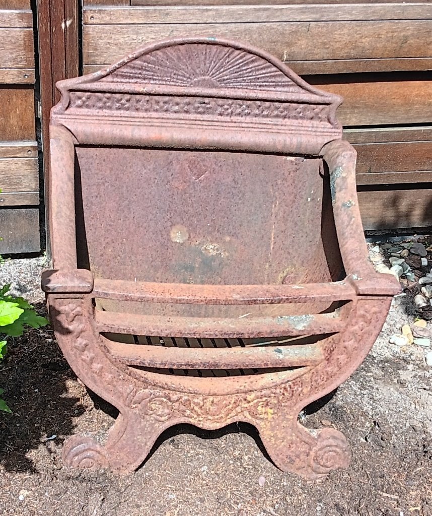 Gietijzeren tuinhaard / vuurkorf / tuinkachel /, Tuin en Terras, Tuinhaarden, Ophalen, Gebruikt