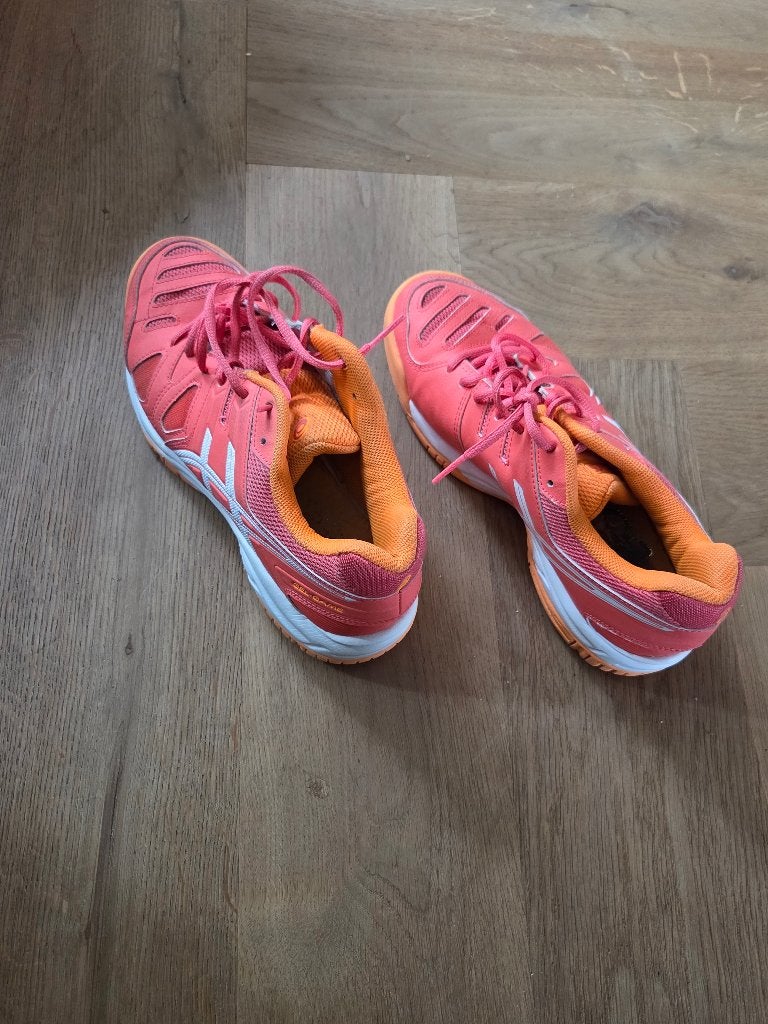 Zaalschoenen /Tennisschoenen maat 5,5/38, Sport en Fitness, Tennis, L00, Schoenen, Zo goed als nieuw, Ophalen