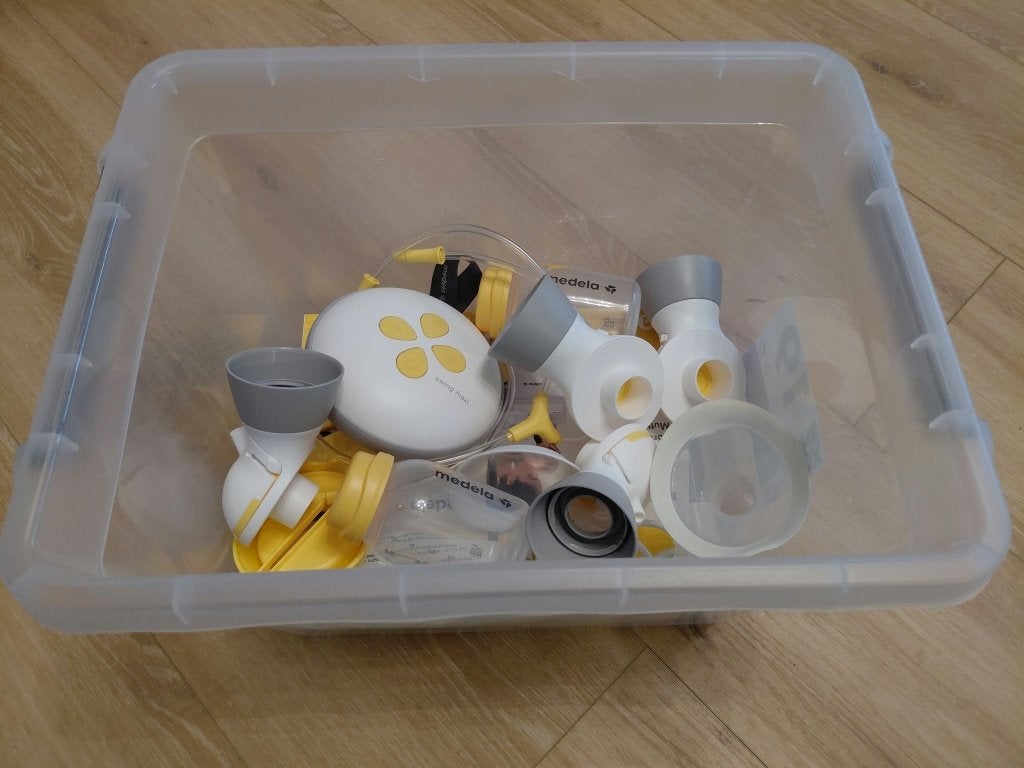 Medela Swing Maxi kolfset + handsfree bh’s en accessoires, Ophalen, Zo goed als nieuw