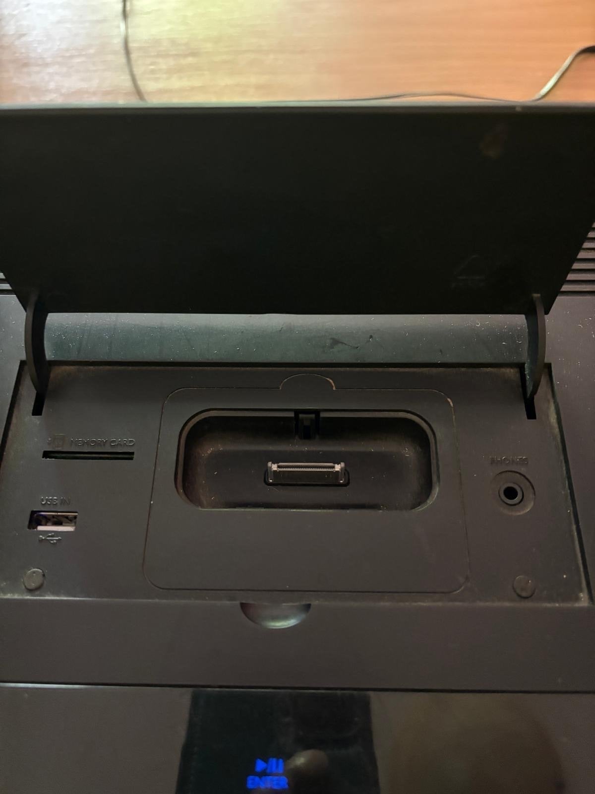 Medion Microset met CD-speler, radio en iPod/iPhone dock, Gebruikt, Microset, Cd-speler, Ophalen