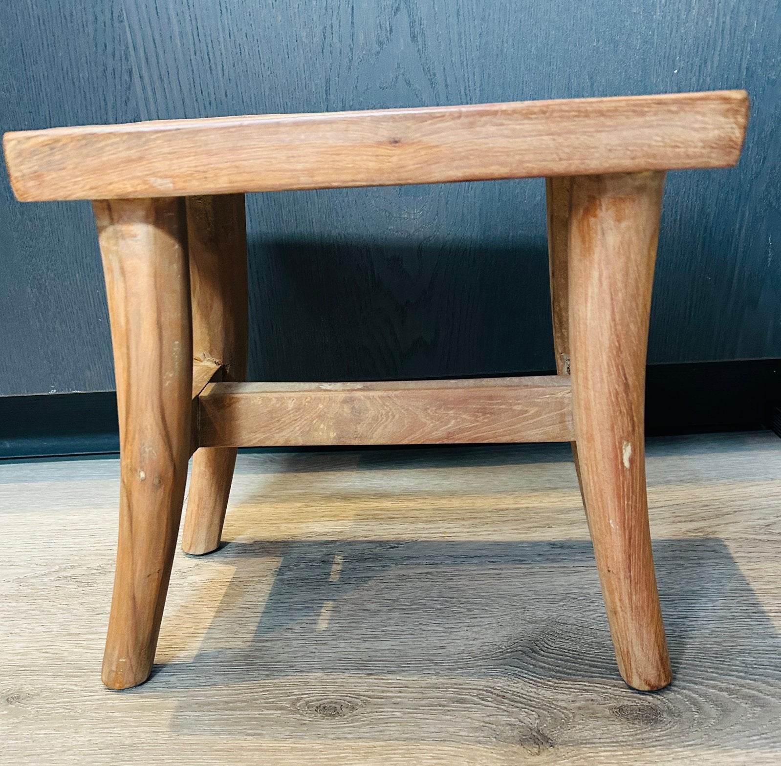 Klein laag houten krukjes, bijzettafeltje, Ophalen, Gebruikt, Hout