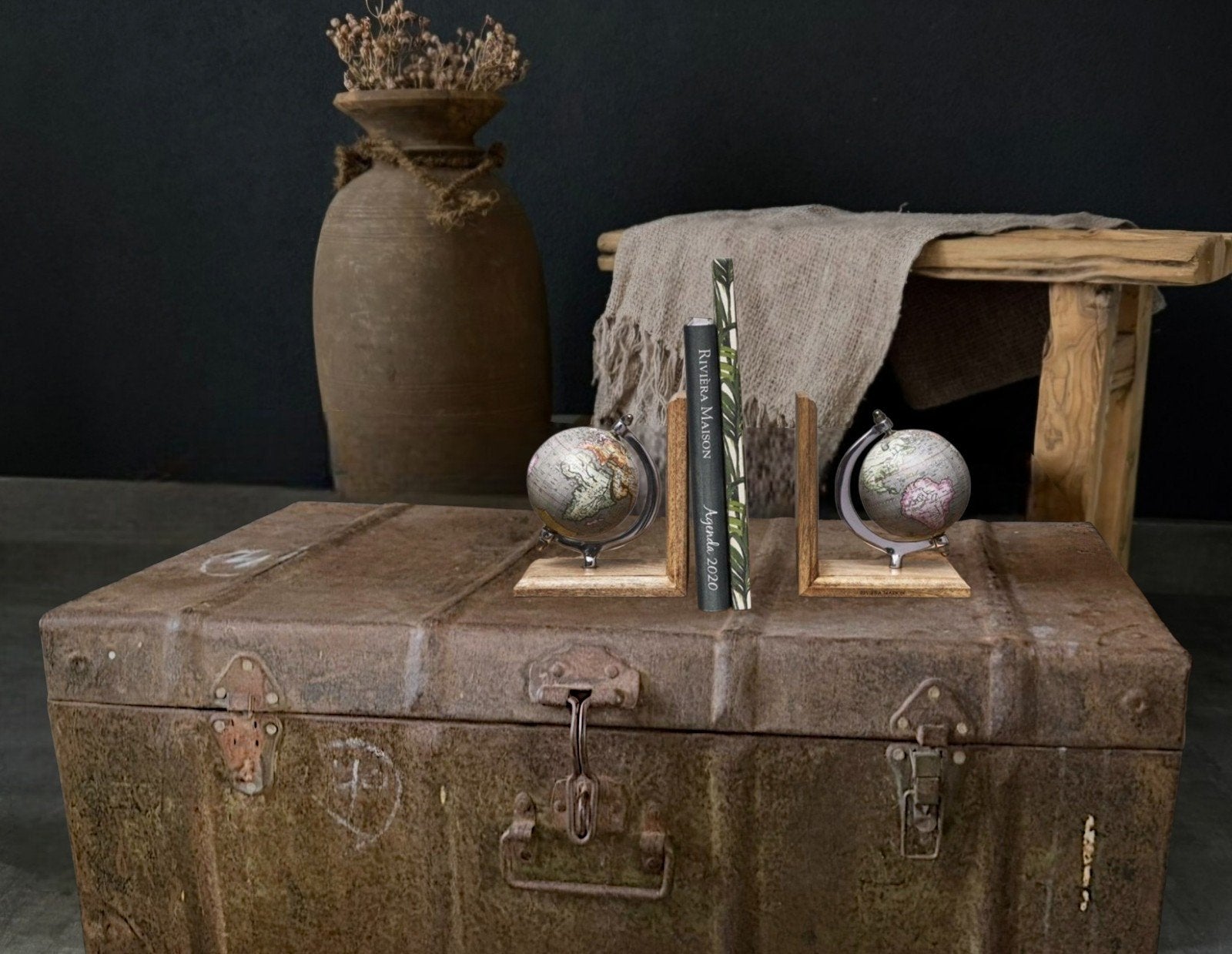 20% korting
Rivièra maison classic globe bookstand 2pcs, Huis en Inrichting, Woonaccessoires | Wereldbollen, Ophalen of Verzenden