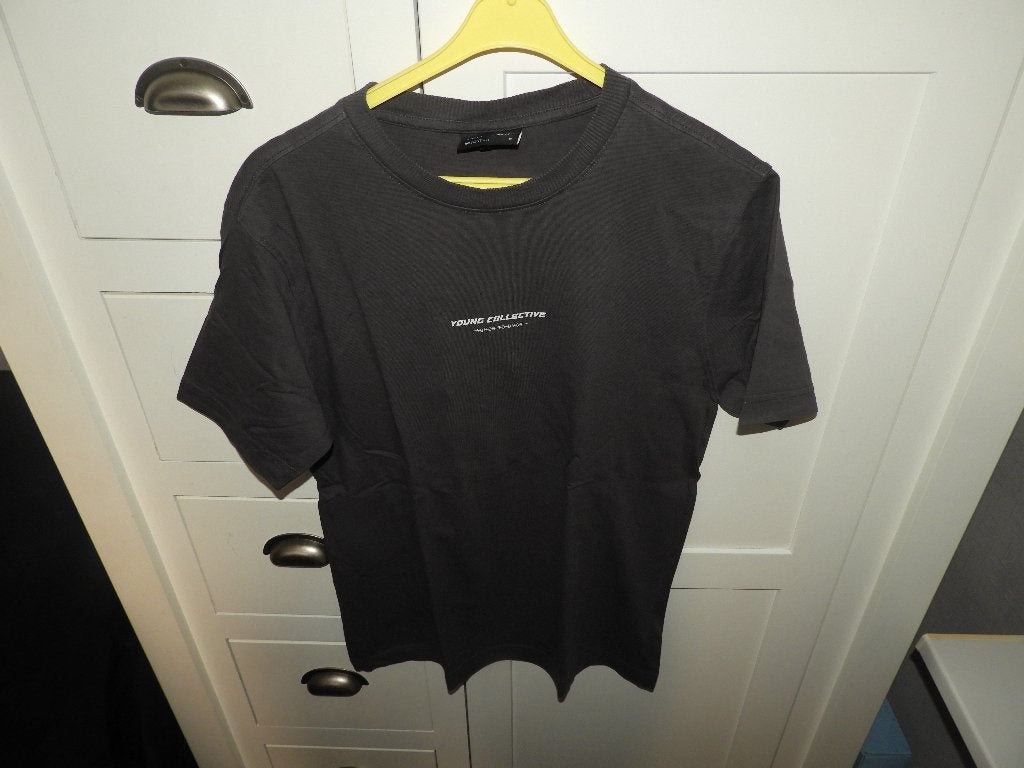 Heren shirt korte mouw., Ashes to dust, Ophalen of Verzenden, Zo goed als nieuw, Grijs
