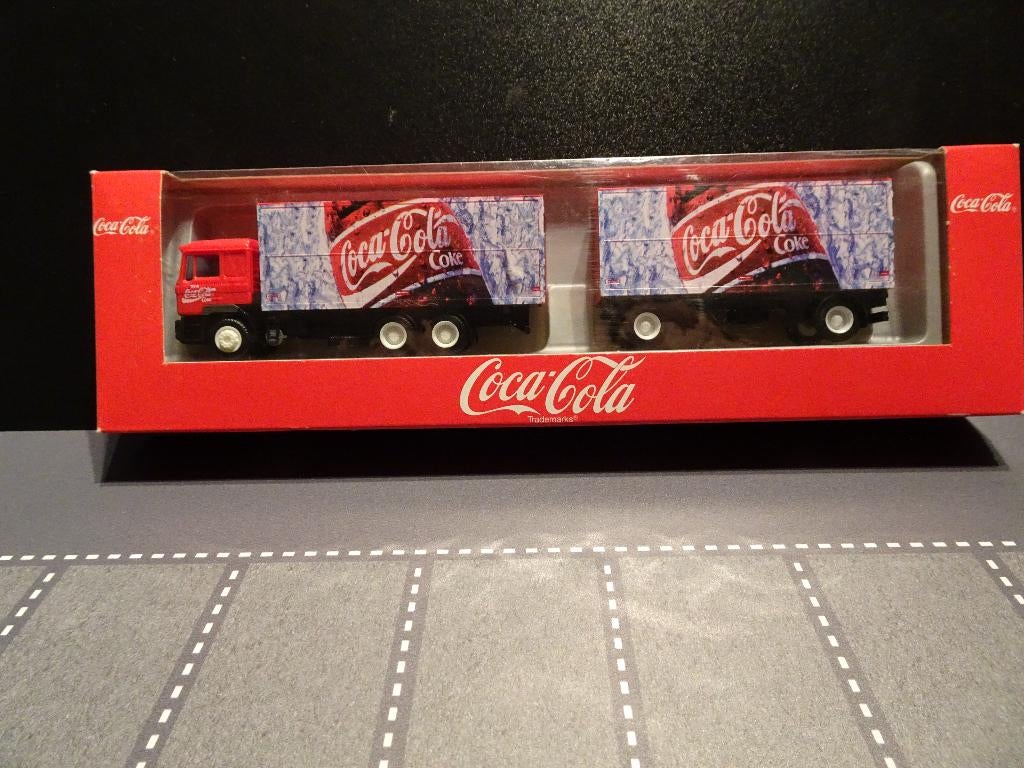668 albedo herpa coca cola trucks ps 9,,- 1:87 truck trein, Ophalen of Verzenden, Nieuw, Bus of Vrachtwagen, Herpa
