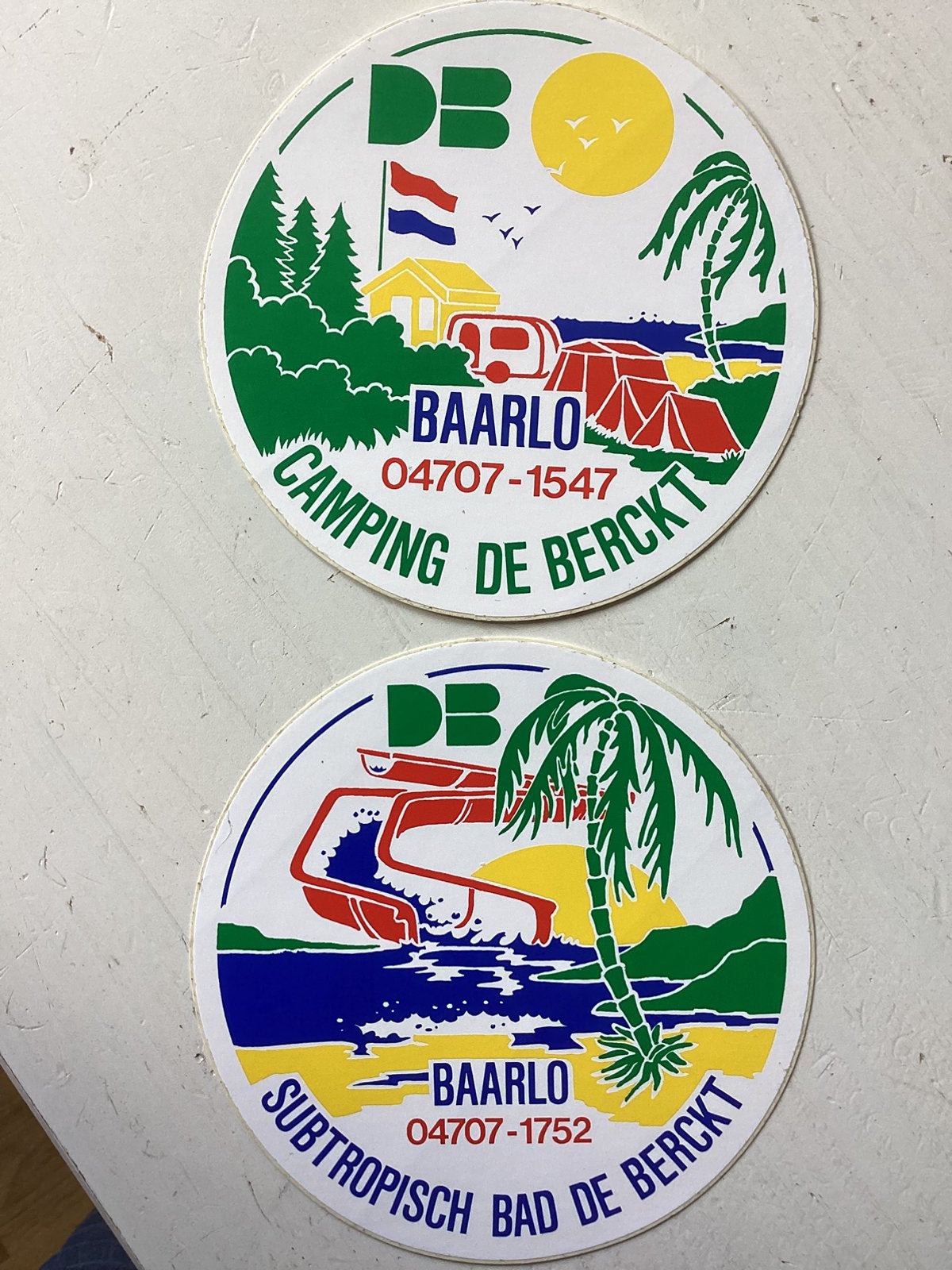 2 stickers De Berckt in Baarlo, Verzenden, Zo goed als nieuw