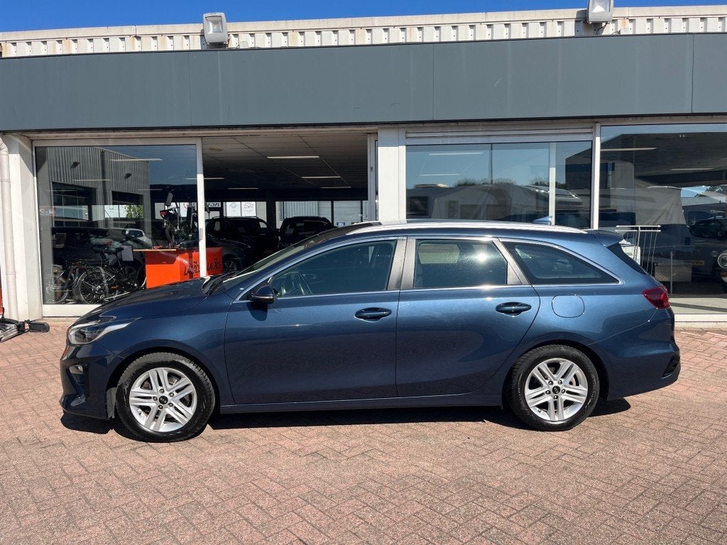Kia CEED SW 120pk T-GDi Dyn.Line Clima Cruise Navi CarPlay, Voorwielaandrijving, Gebruikt, Blauw, Origineel Nederlands