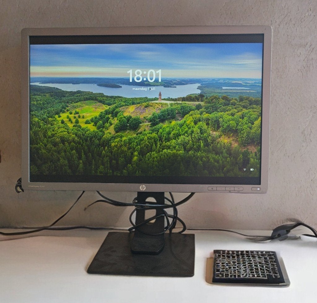 HP EliteDisplay E241i IPS Monitor - 24 inch, Computers en Software, Monitoren, Ophalen, IPS, Full HD, HP