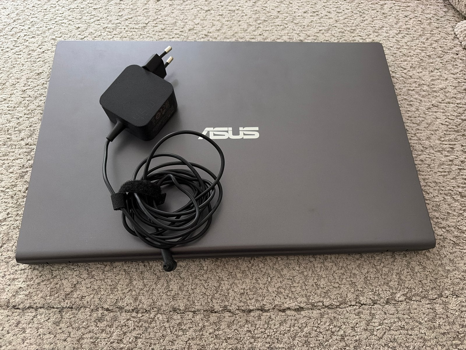 ASUS X515EA-EJ4041W - Laptop - 15.6 inch, Computers en Software, Windows Laptops, Ophalen, Met videokaart, 2 tot 3 Ghz, Zo goed als nieuw