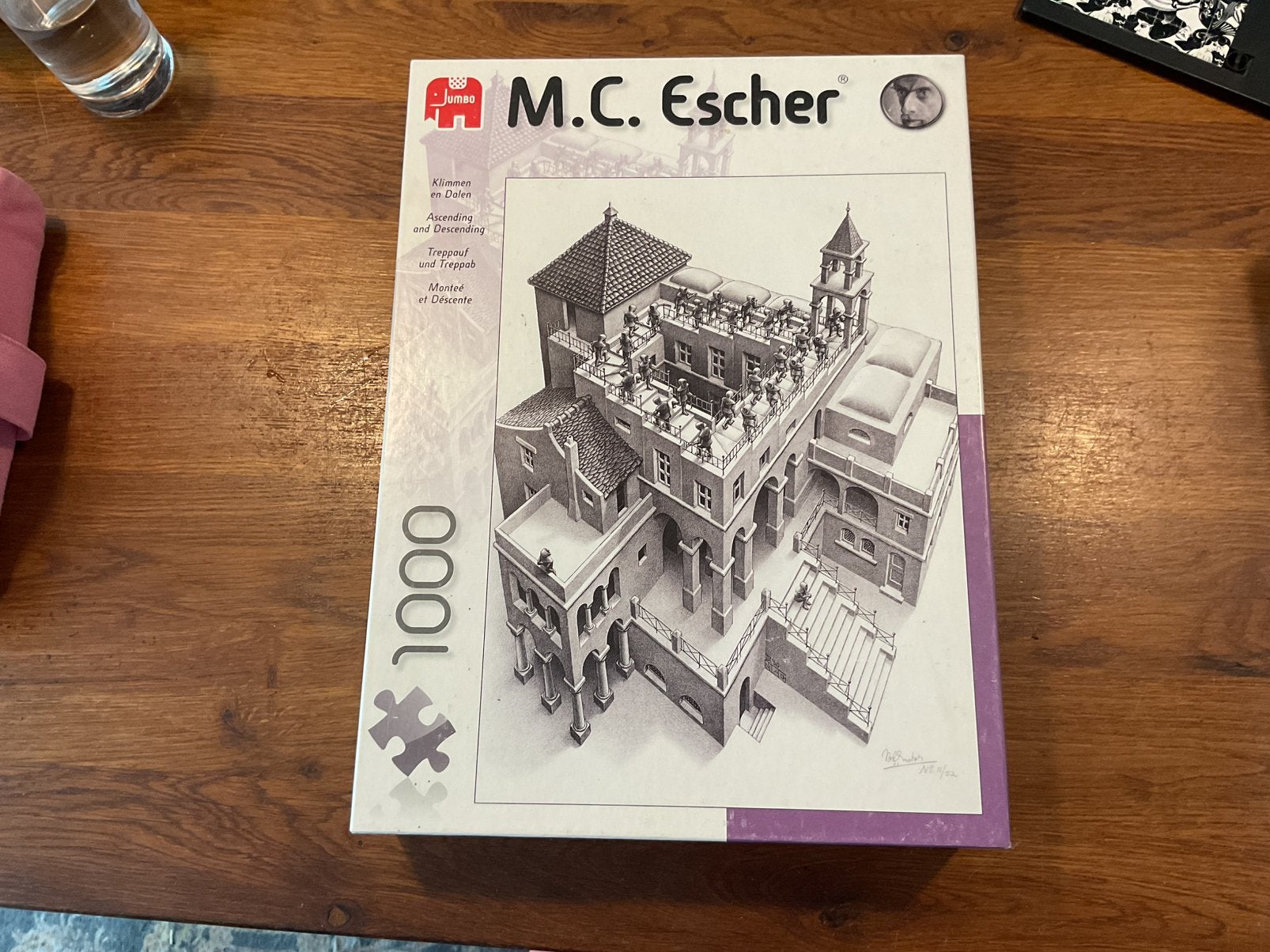 Te koop puzzle 1000 stukjes M.C. Escher, Klimmen en Dalen., Ophalen of Verzenden, 500 t/m 1500 stukjes, Gebruikt, Legpuzzel