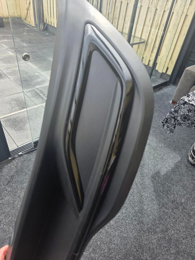 Golf 8 diffuser glans zwart gewrapt, Gebruikt, Volkswagen, Ophalen of Verzenden, Achter