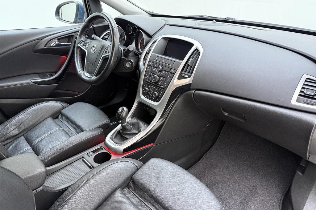 Opel Astra Sports Tourer 1.4 Turbo Sport + | Climate control, Voorwielaandrijving, Gebruikt, 4 cilinders, Blauw