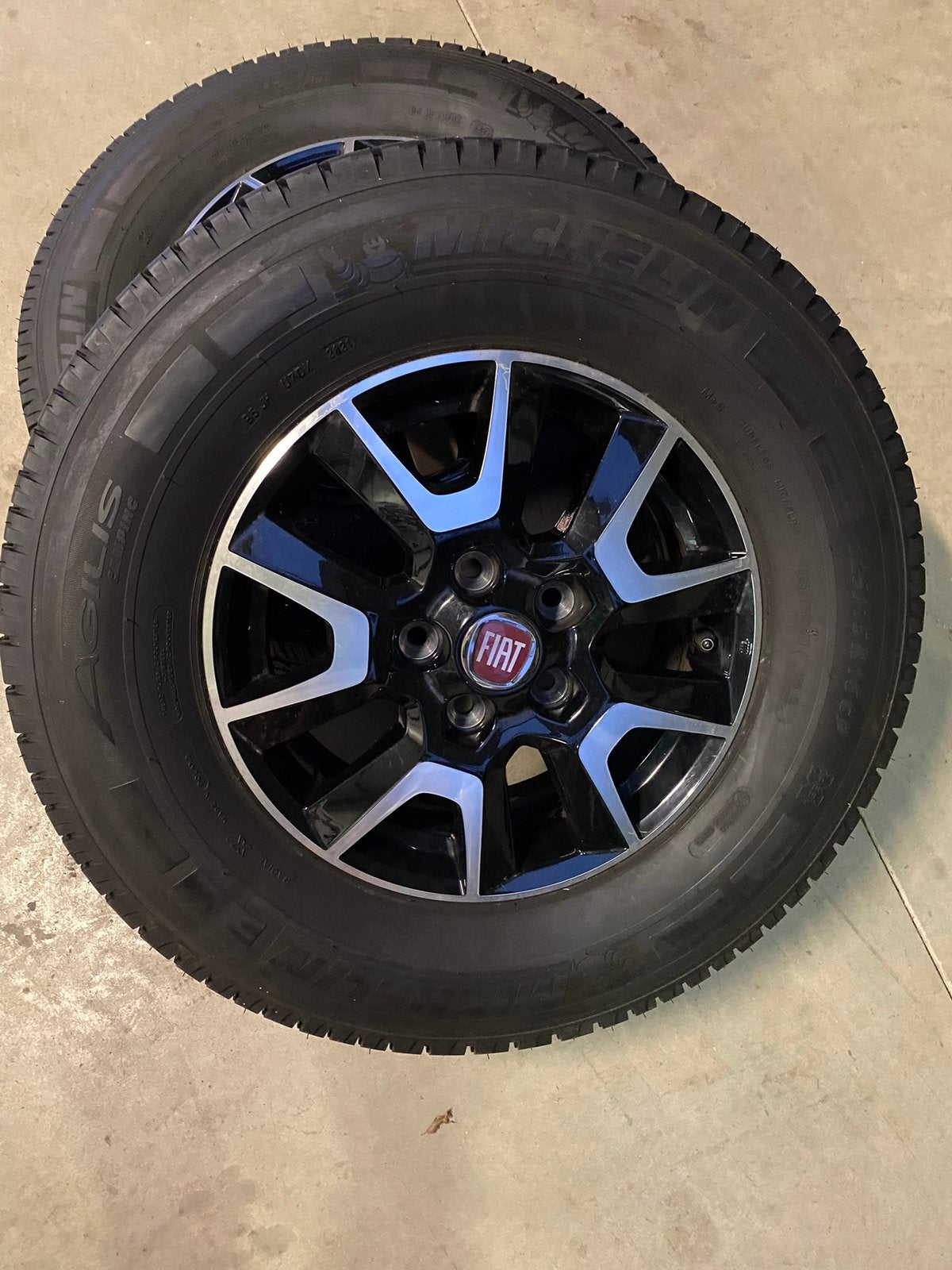 225 75 16 CP Michelin Camper Reserve velg 5x118 ET 68, Ophalen, Gebruikt