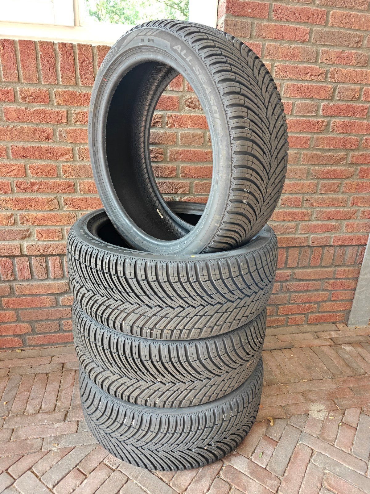 225 40 18 Pirelli All Season Demo set, Ophalen, 18 inch, Nieuw, All Season