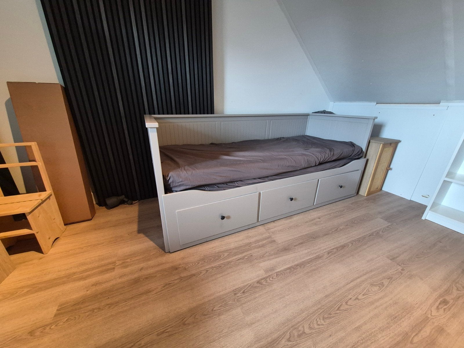 Hemnes slaapbank - Goede staat, mist 2 latten, Ophalen, Gebruikt, Eenpersoons, 80 cm