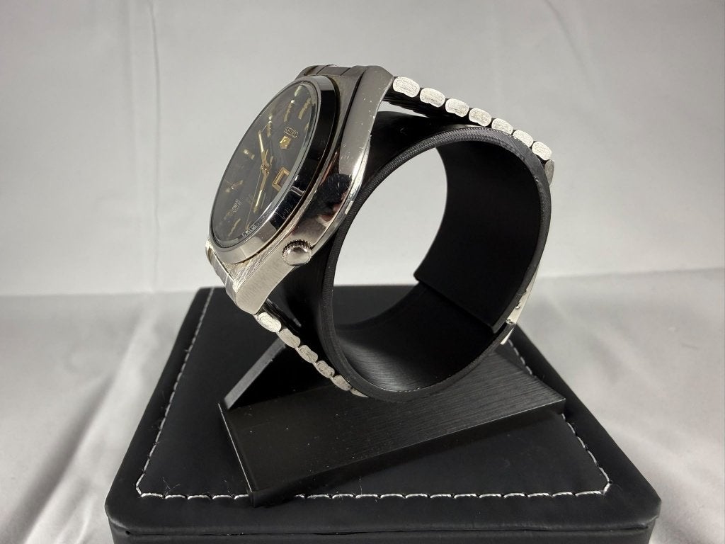 Seiko 5 Automatic – Black & Gold | Vintage, Staal, Polshorloge, Info@seiko.nl, Ophalen of Verzenden