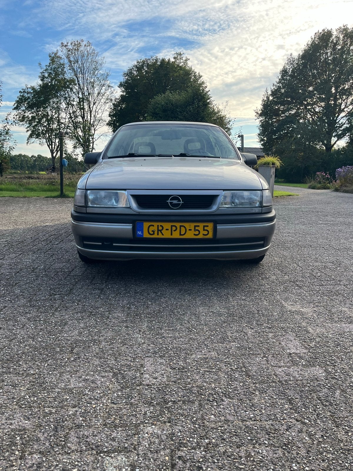 Opel Vectra 1.6 I E2 1993 Grijs, Auto's, Voorwielaandrijving, 74 pk, 4 cilinders, Vectra