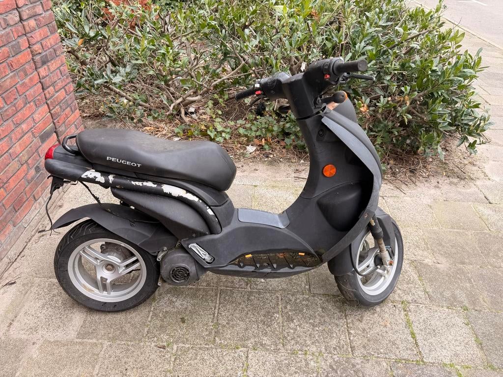 Peugeot Ludix Scooter - opknapper of voor onderdelen, Fietsen en Brommers, Scooters | Peugeot, Ophalen, Gebruikt, Benzine, Ludix