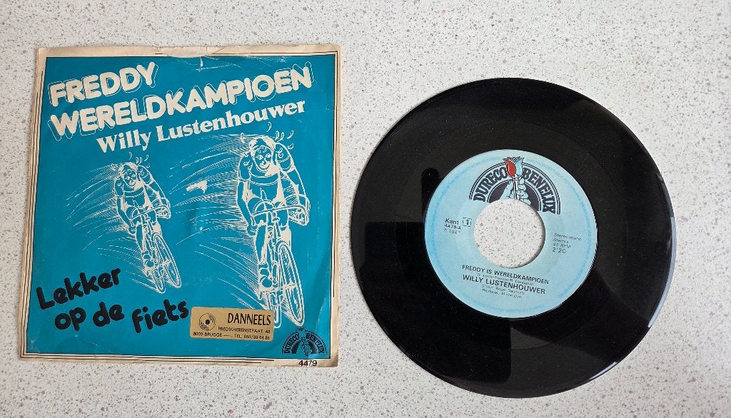 Single Willy Lustenhouwer - Freddy wereldkampioen, Cd's en Dvd's, Ophalen of Verzenden, Gebruikt, Overige formaten, Levenslied of Smartlap