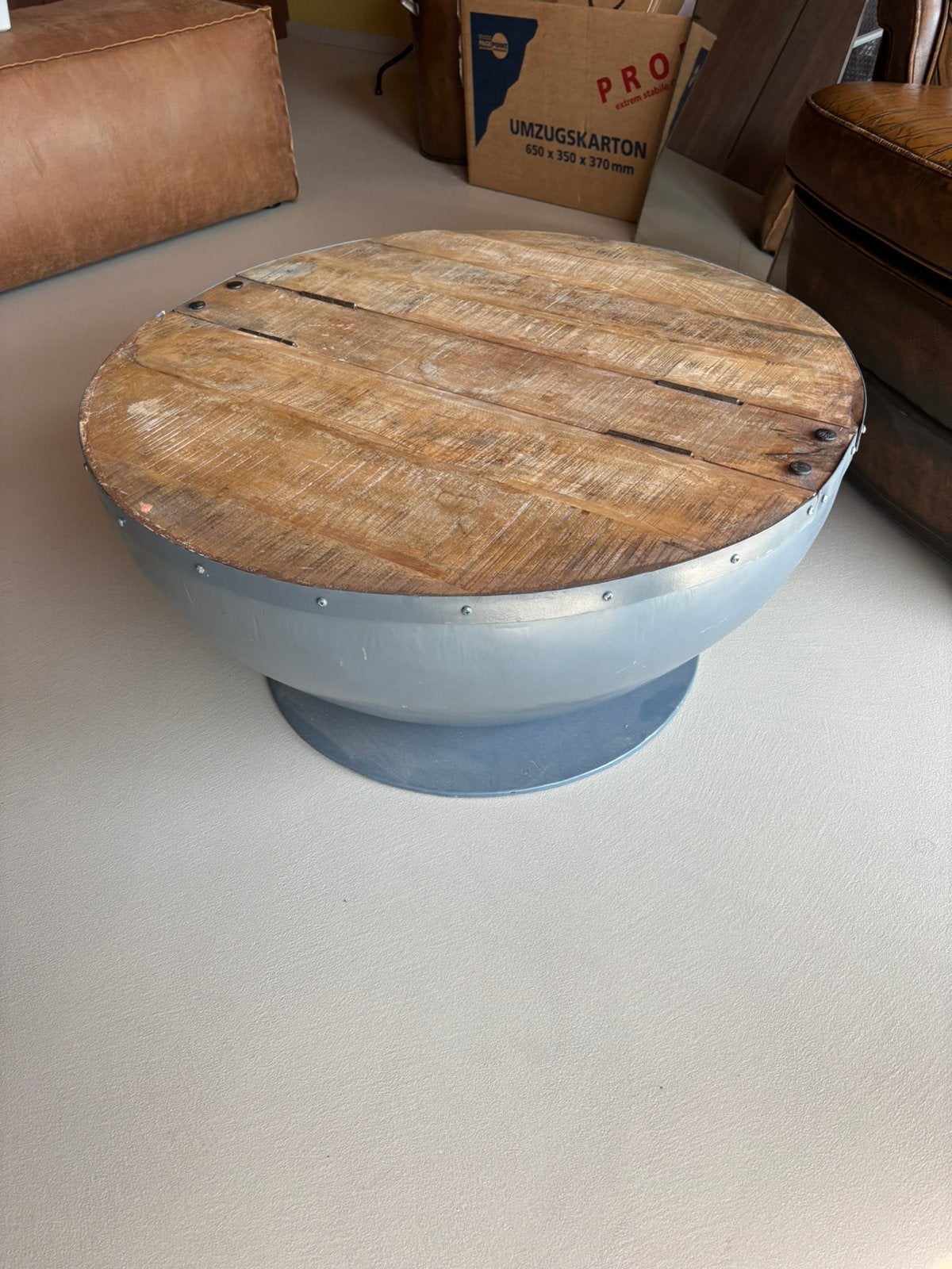 Koffietafel / salontafel, Huis en Inrichting, Ophalen, Zo goed als nieuw, Rond