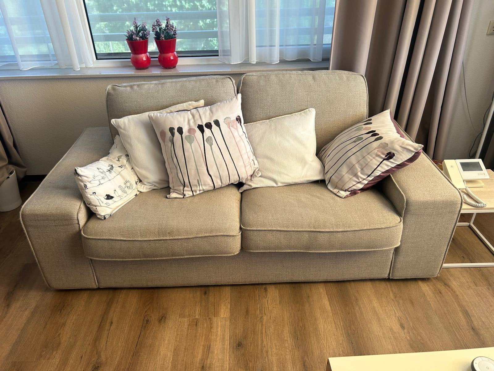 Creme bank (GRATIS AFHALEN AS ZATERDAG), Huis en Inrichting, 150 tot 200 cm, Tweepersoons, 75 tot 100 cm, Ophalen of Verzenden