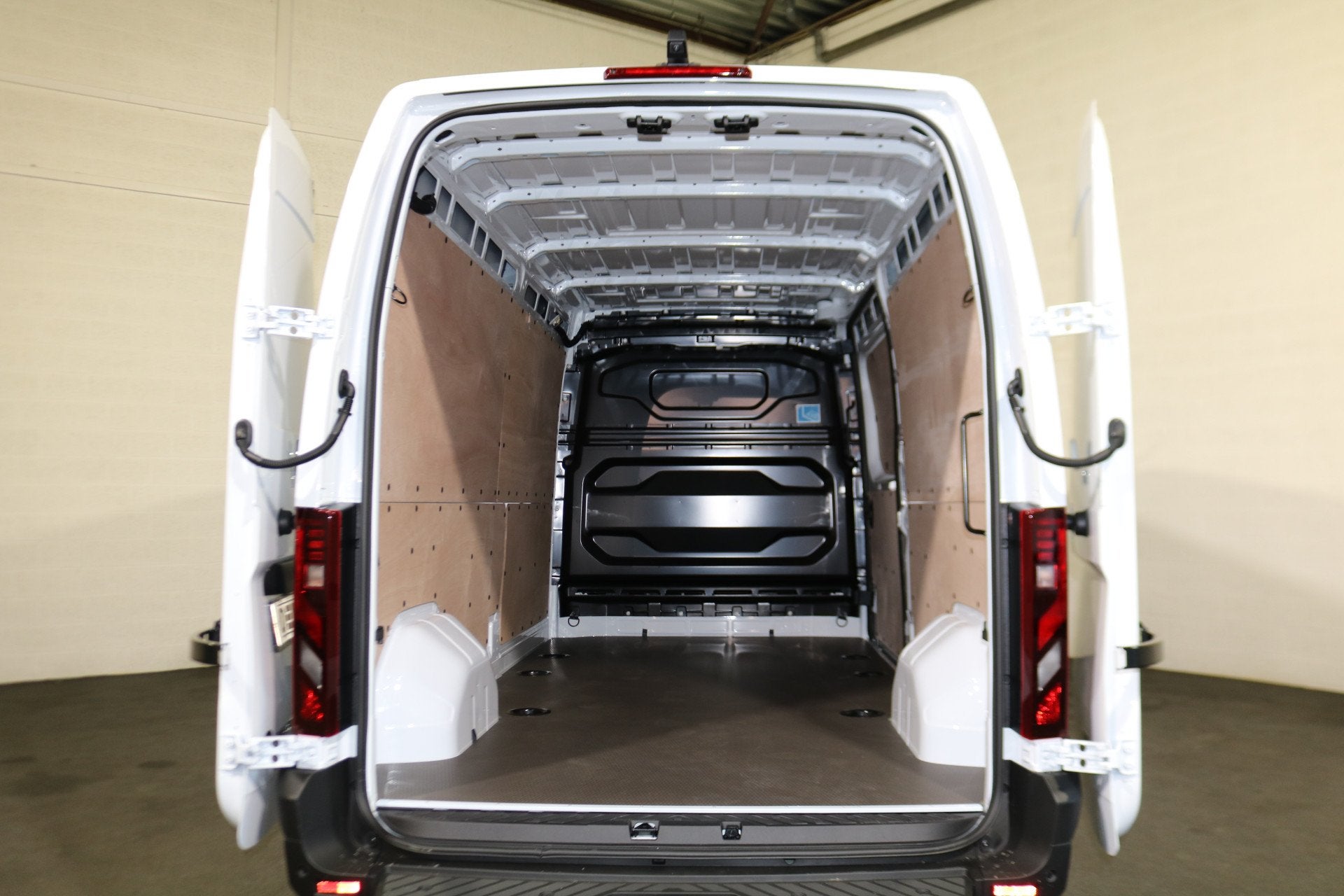 Renault Master E-Tech T35 L3 H2 Advance long range 87 kWh (W, Auto's, Stof, Gebruikt, 2000 kg, Renault