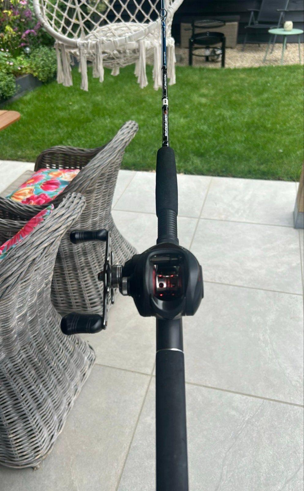 Savage Gear Hengel 180cm 90-180g met Ultimate Baitcaster, Ophalen of Verzenden, Gebruikt, Complete hengel