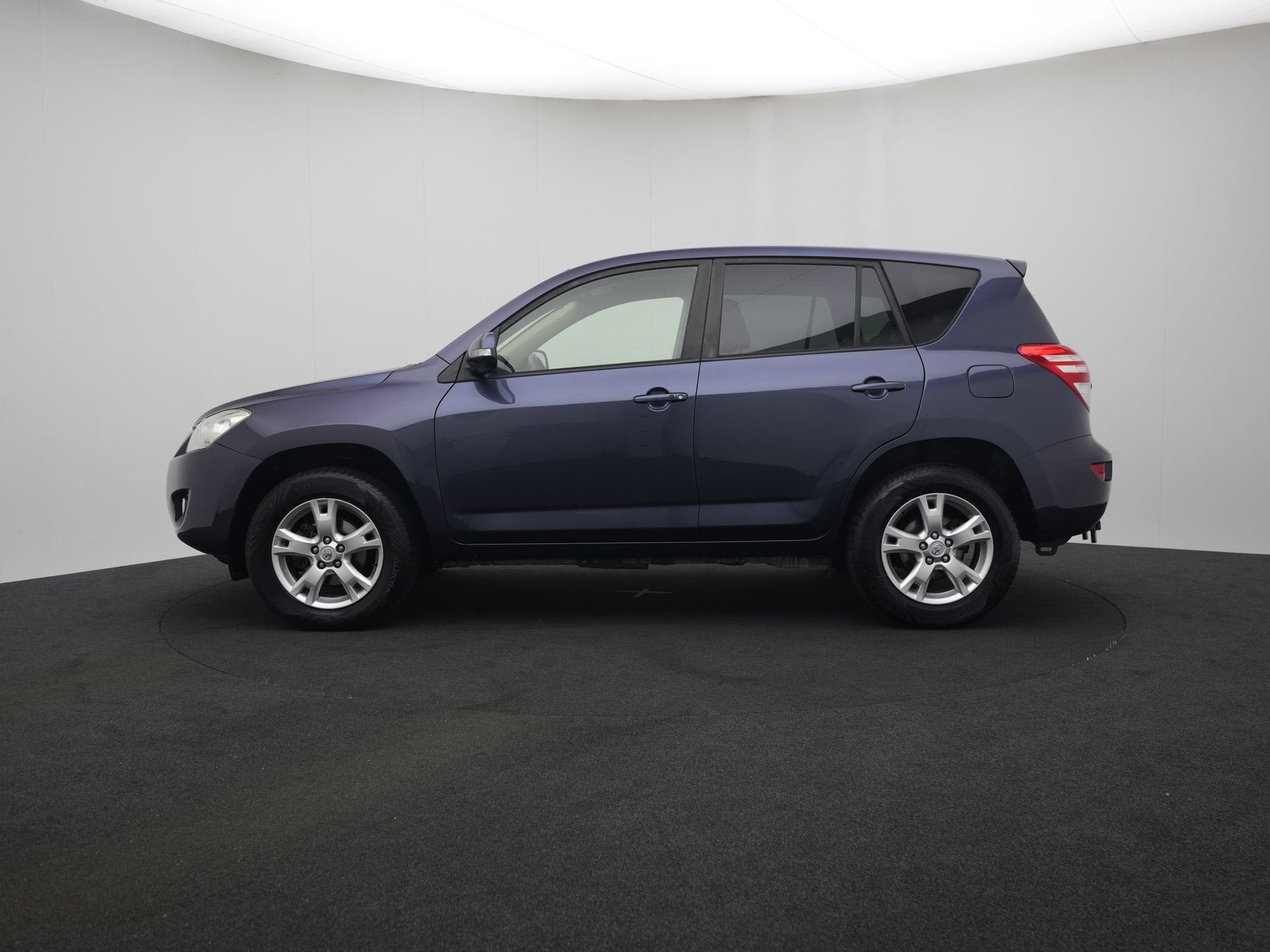 Toyota RAV4 2.0 VVTi Executive Business | NL Auto | Dealer O, Auto's, Gebruikt, Beige, 4 cilinders, Bedrijf