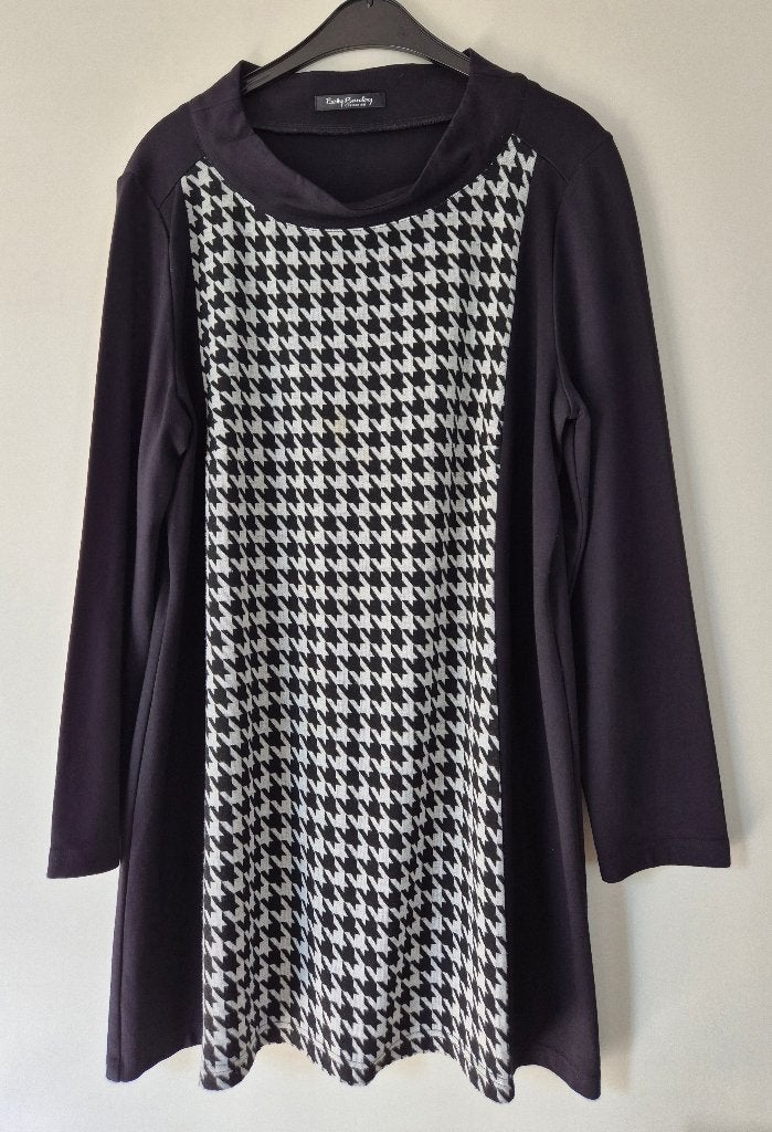 Betty Barclay lange Pied de Poule / zwarte trui Maat 46, Kleding | Dames, Verzenden, Zwart, Maat 46/48 (XL) of groter, Betty Barclay