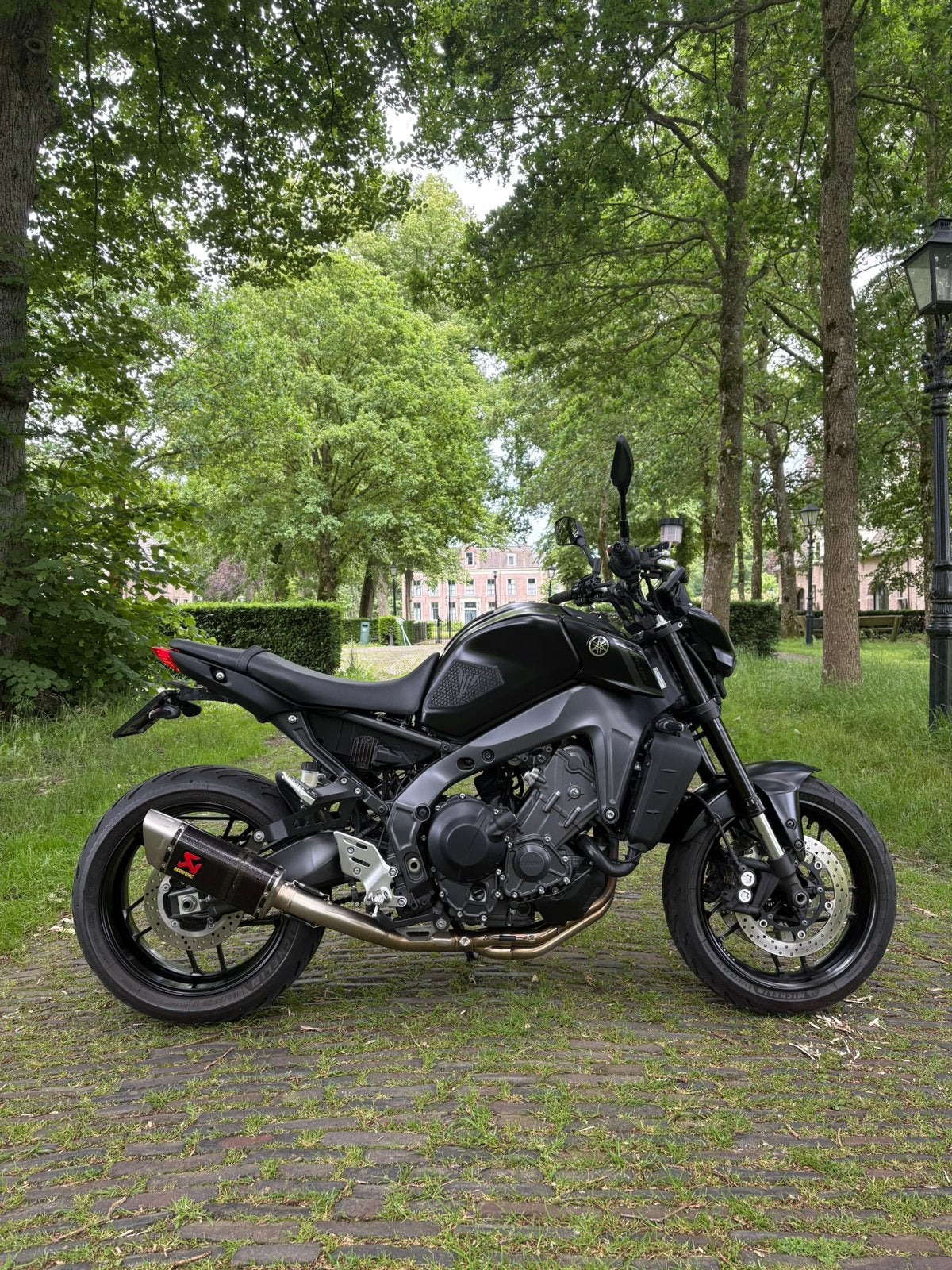 Yamaha MT-09 | Akrapovic | Gen-3 | 2022 | 14.155 km, 3 cilinders, Particulier, Meer dan 35 kW, Naked bike