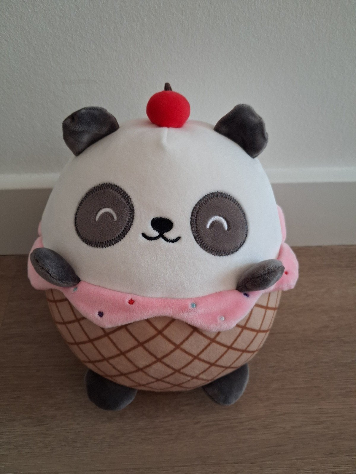 Knuffel panda cupcake schattig 20 cm L1162, Ophalen of Verzenden, Zo goed als nieuw, Overige typen