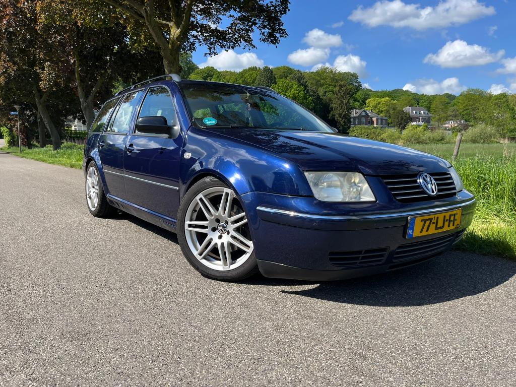 Volkswagen Bora 2.3 V5 Variant 125KW 2003 Blauw, Voorwielaandrijving, Blauw, Stationwagon, Particulier