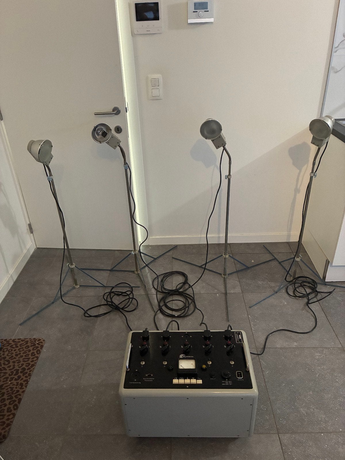 Multiblitz Studio 402 set met 4 flitskoppen, Overige merken, Belichting, Ophalen, Gebruikt