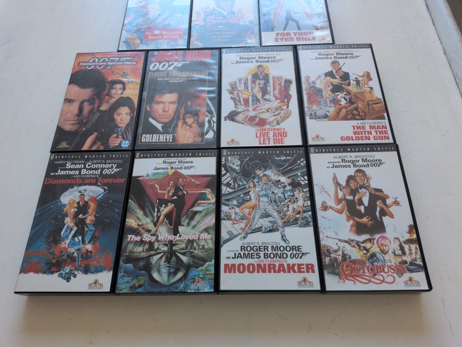 James Bond video collectie - 11 VHS-banden, Ophalen of Verzenden, Actie en Avontuur, Vanaf 12 jaar, VHS
