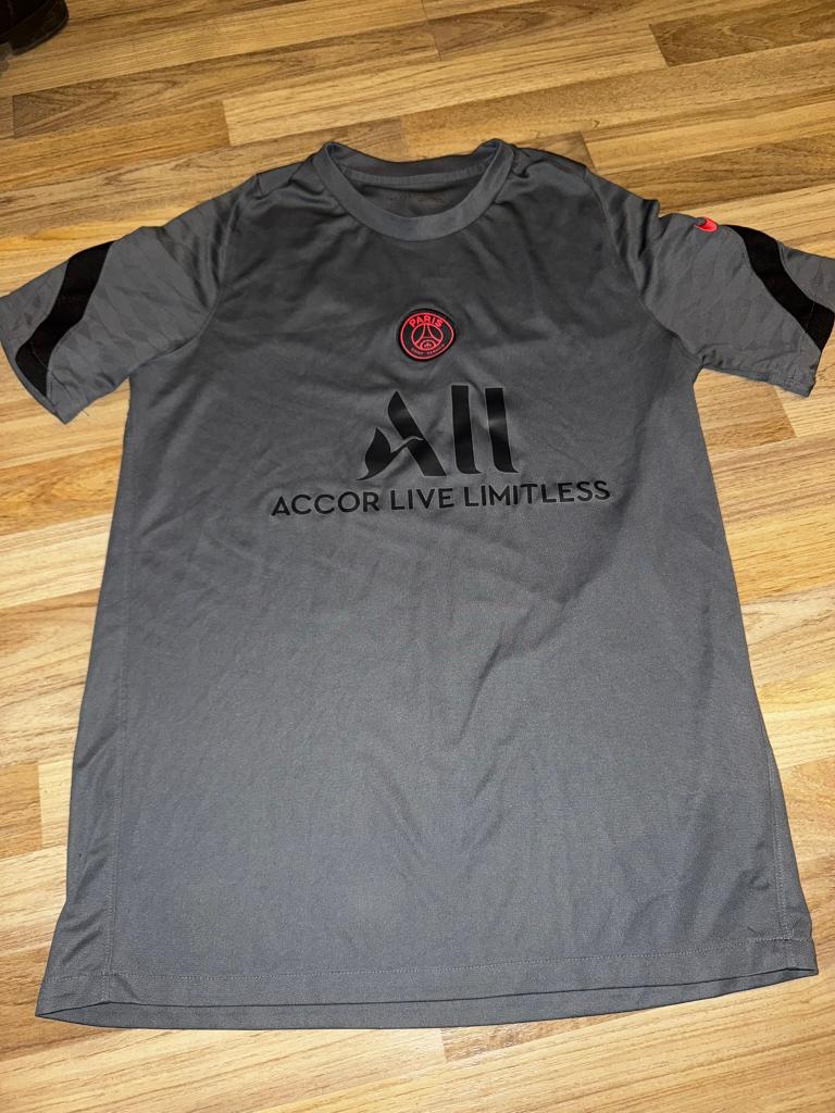 Nike psg sportshirt L grijs grijze paris saint germain, Maat 52/54 (L), Verzenden, Nike, Zo goed als nieuw