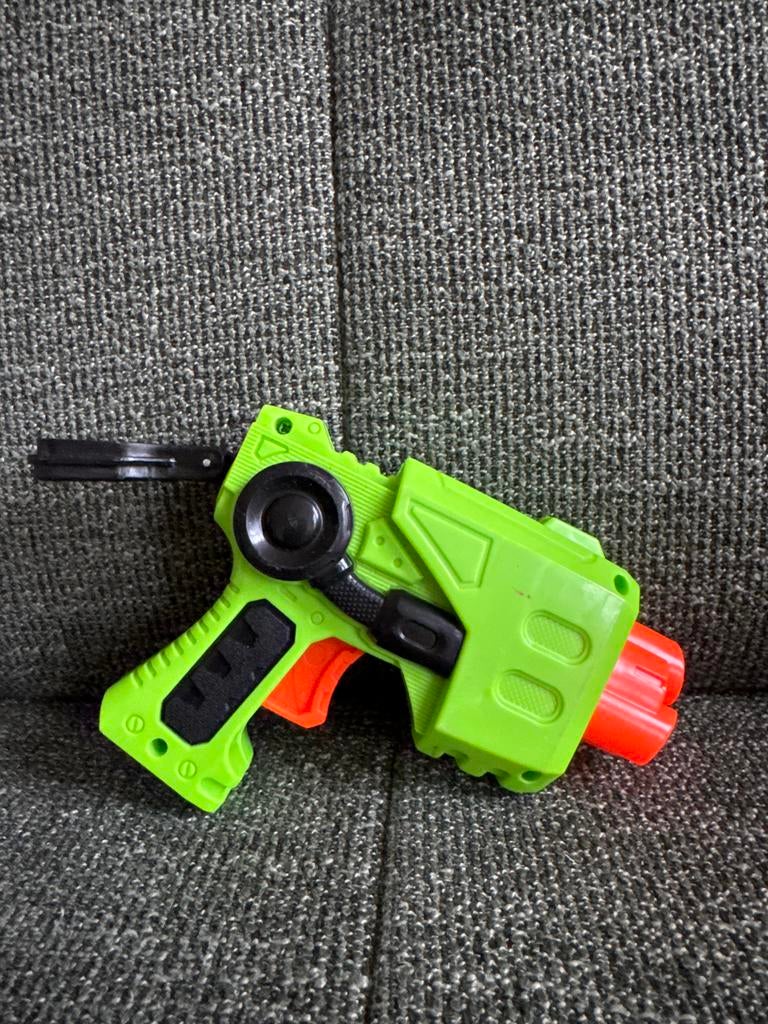 Groen speelgoedpistool met 3 lopen, Ophalen of Verzenden, Gebruikt