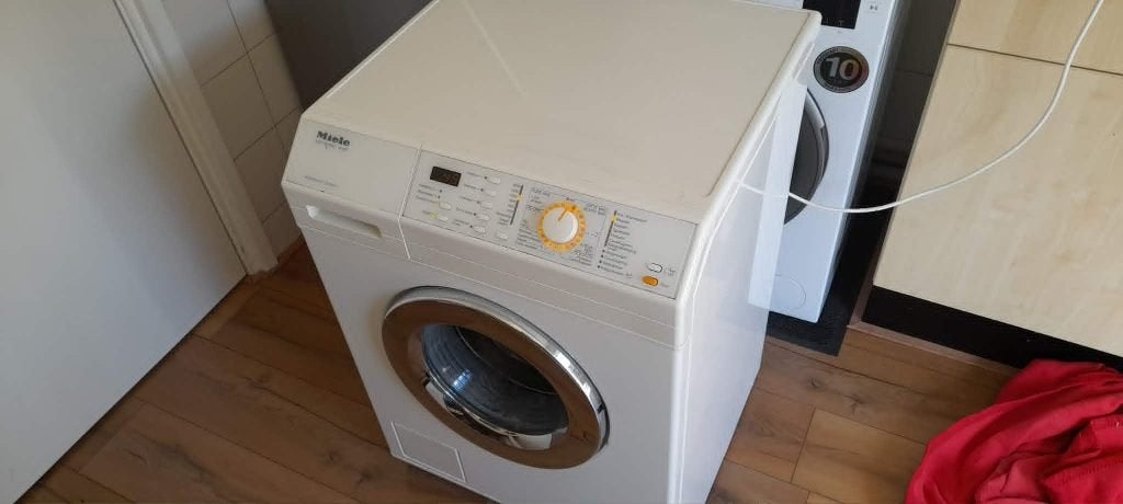 miele softtronic w487, Witgoed en Apparatuur, Wasmachines, Ophalen, Gebruikt, 1200 tot 1600 toeren, Wolwasprogramma