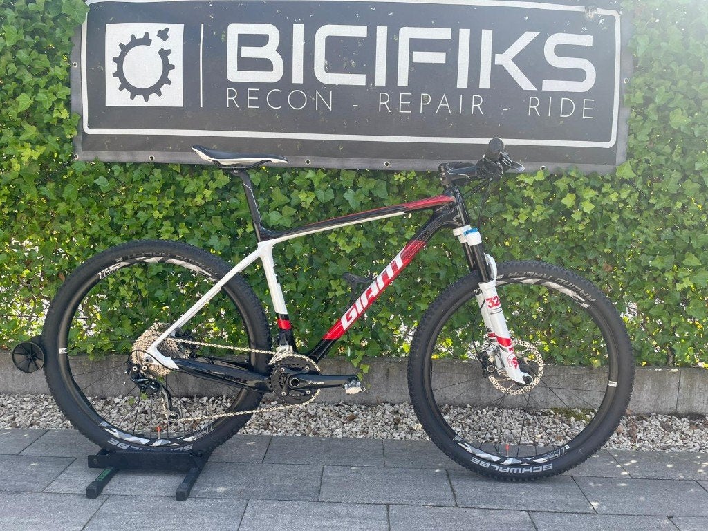 Giant XTC 3 Advanced Carbon maat L, Ophalen, Hardtail, Taiwan, Giant