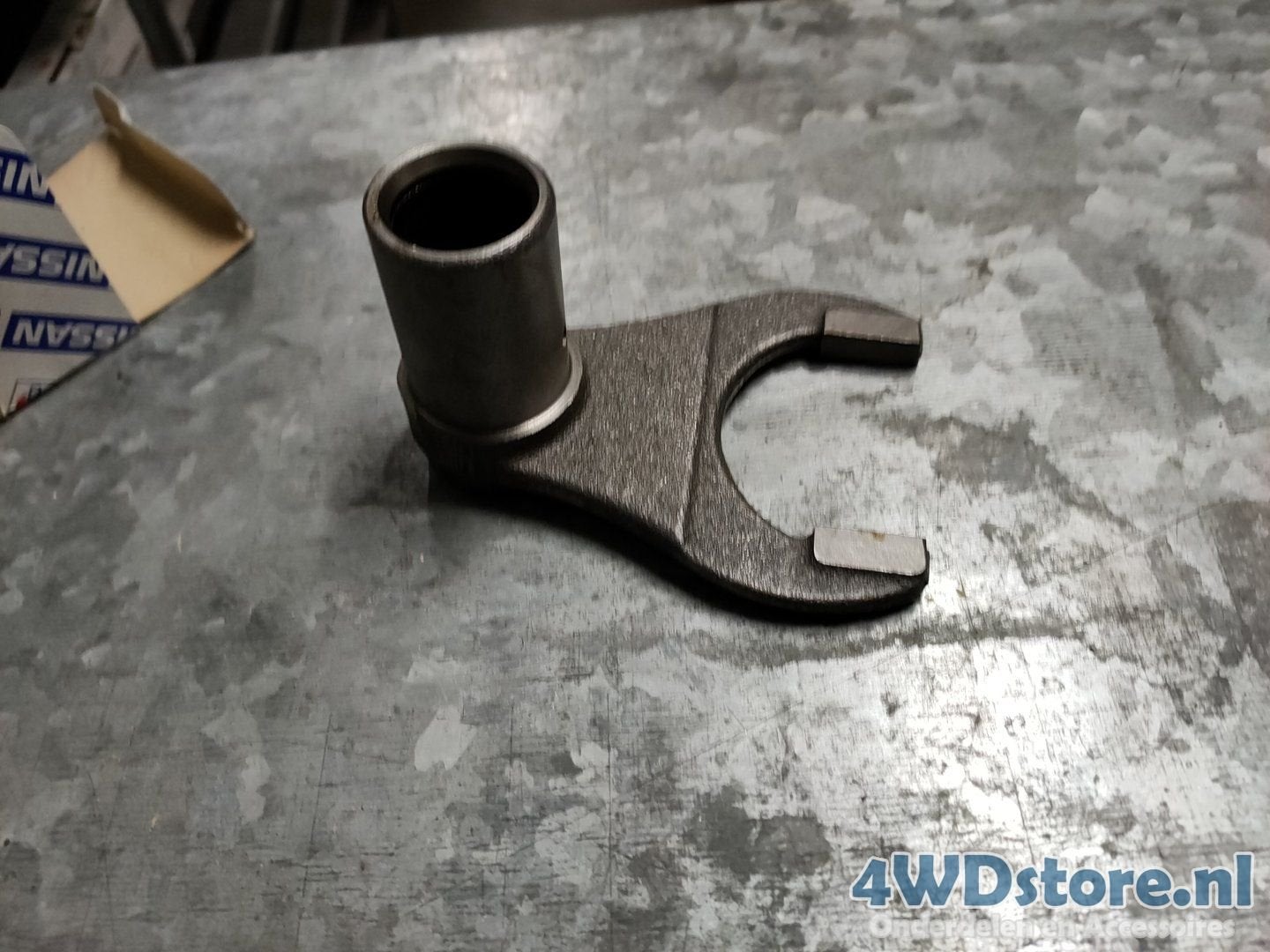 Nissan Patrol 160 Schakelvork 33168C6200, -, -, Nieuw, Ophalen of Verzenden
