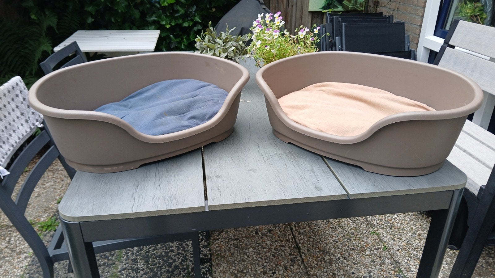 2 Honden- / Kattenmandjes te koop, Ophalen