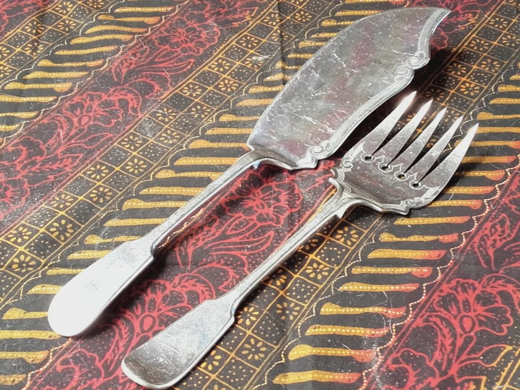 Mooi antiek silverplate viscouvert uit Engeland uit 1900.