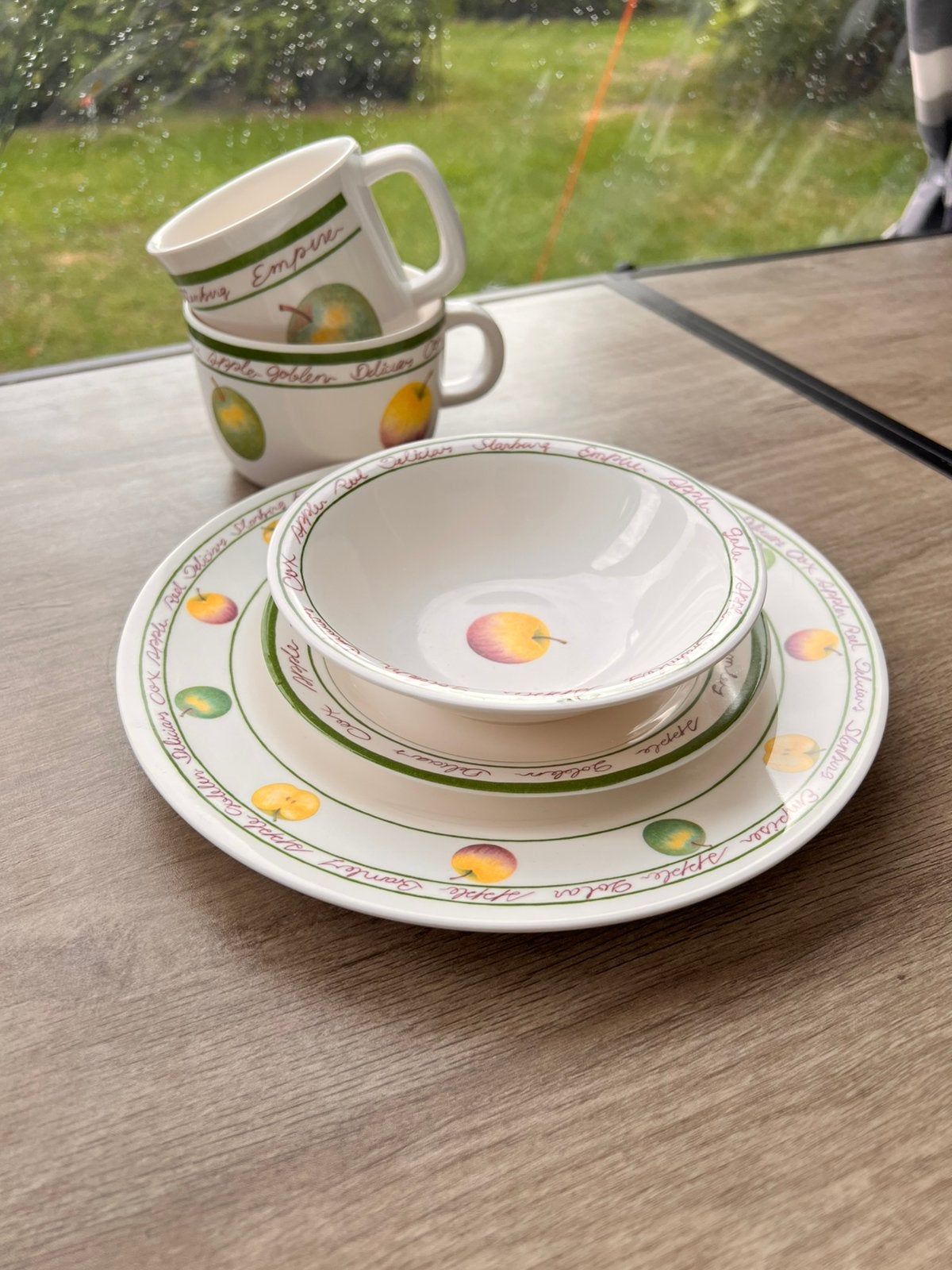 Country lifestyle melamine servies, Ophalen of Verzenden, Gebruikt
