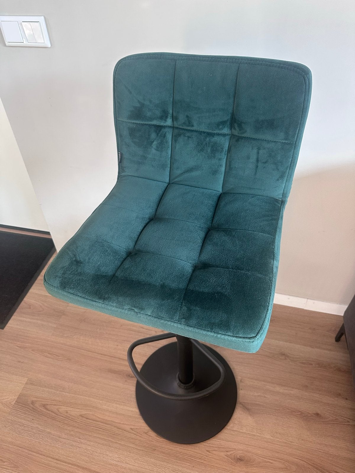 4 Barkrukken van Loraville velvet donkergroen, Ophalen, Draaibaar, 60 tot 90 cm, Zo goed als nieuw