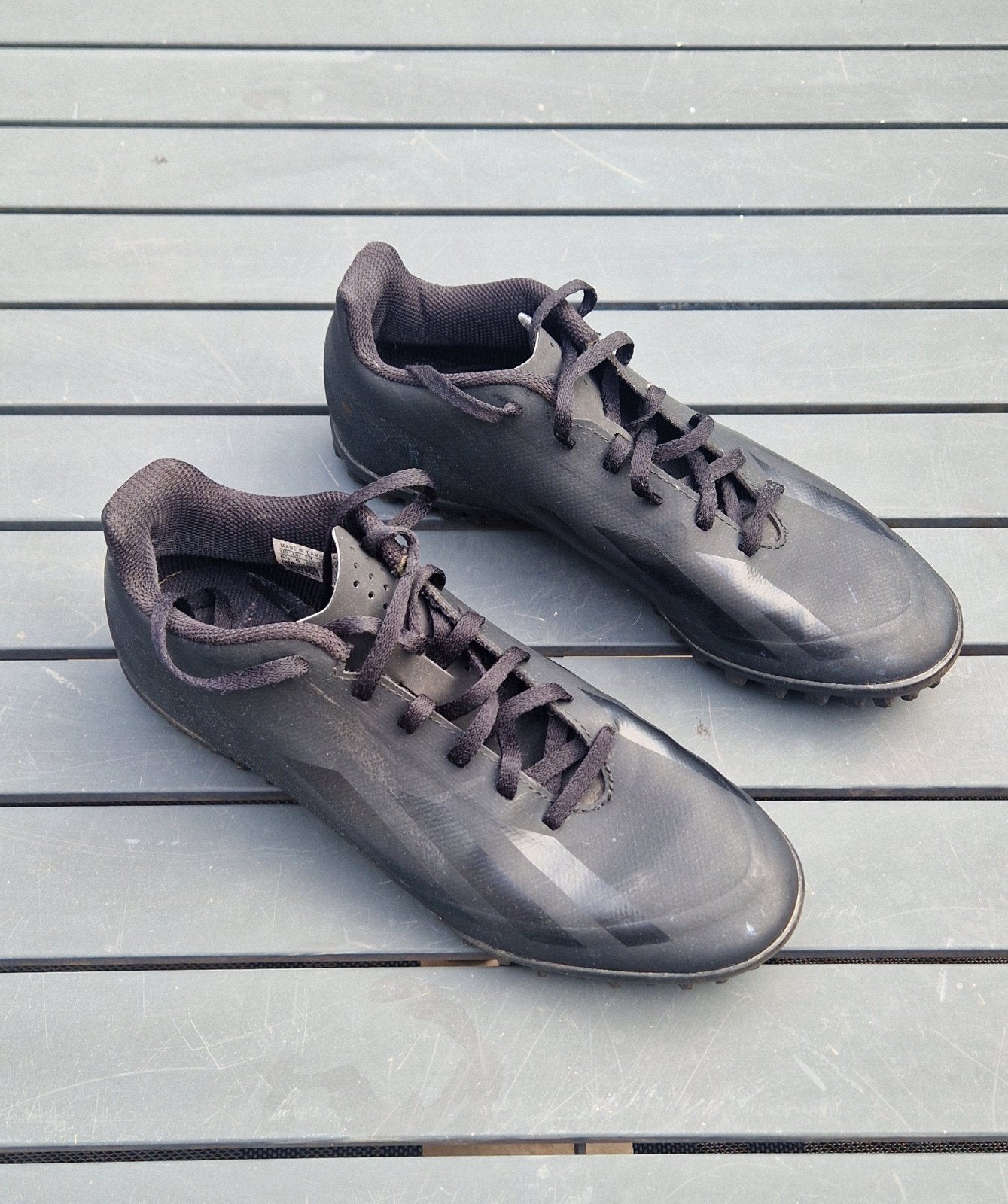 Adidas voetbalschoenen kunstgras | maar 39⅓
X, Maat XS of kleiner, Ophalen of Verzenden, Zo goed als nieuw, Schoenen