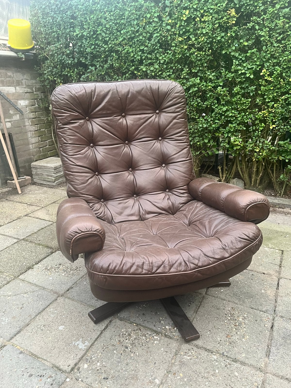 Vintage Bruin Leren Fauteuil, Ophalen, Gebruikt, Leer, 75 tot 100 cm